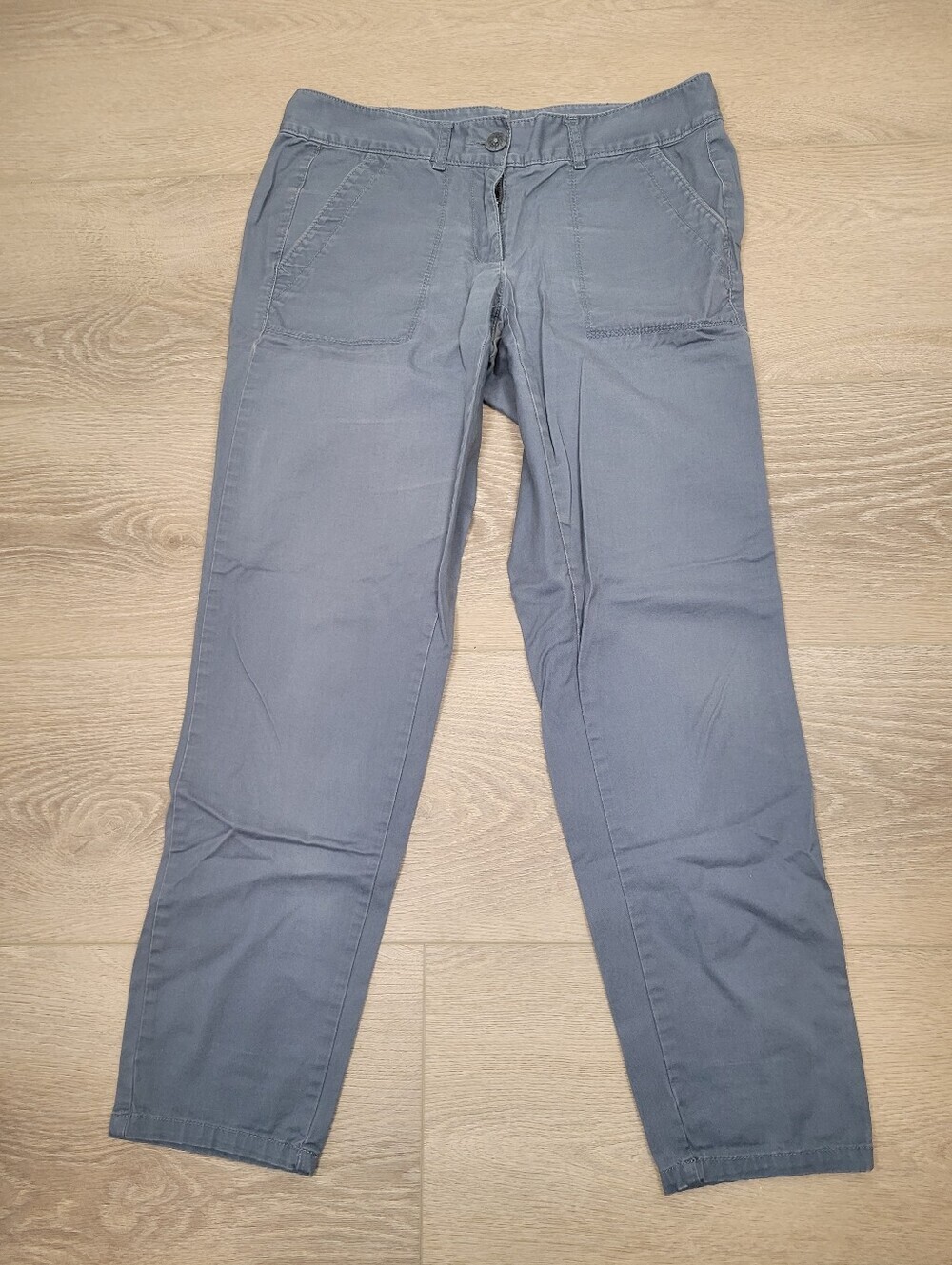 2/$20 Ann Taylor Loft Grey Relaxed Skinny Pant Size: 2